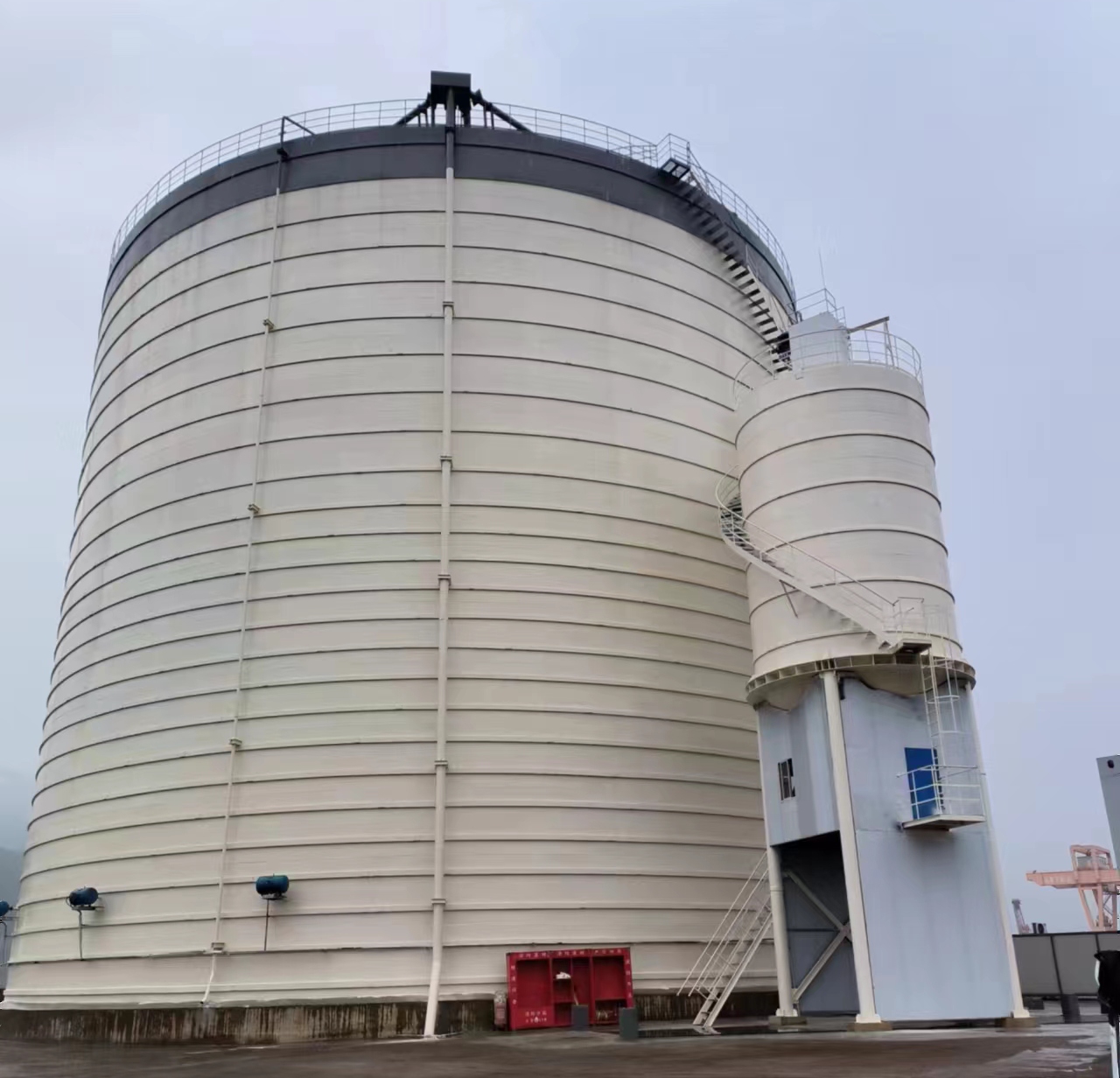 石河镇10万吨水泥钢板库